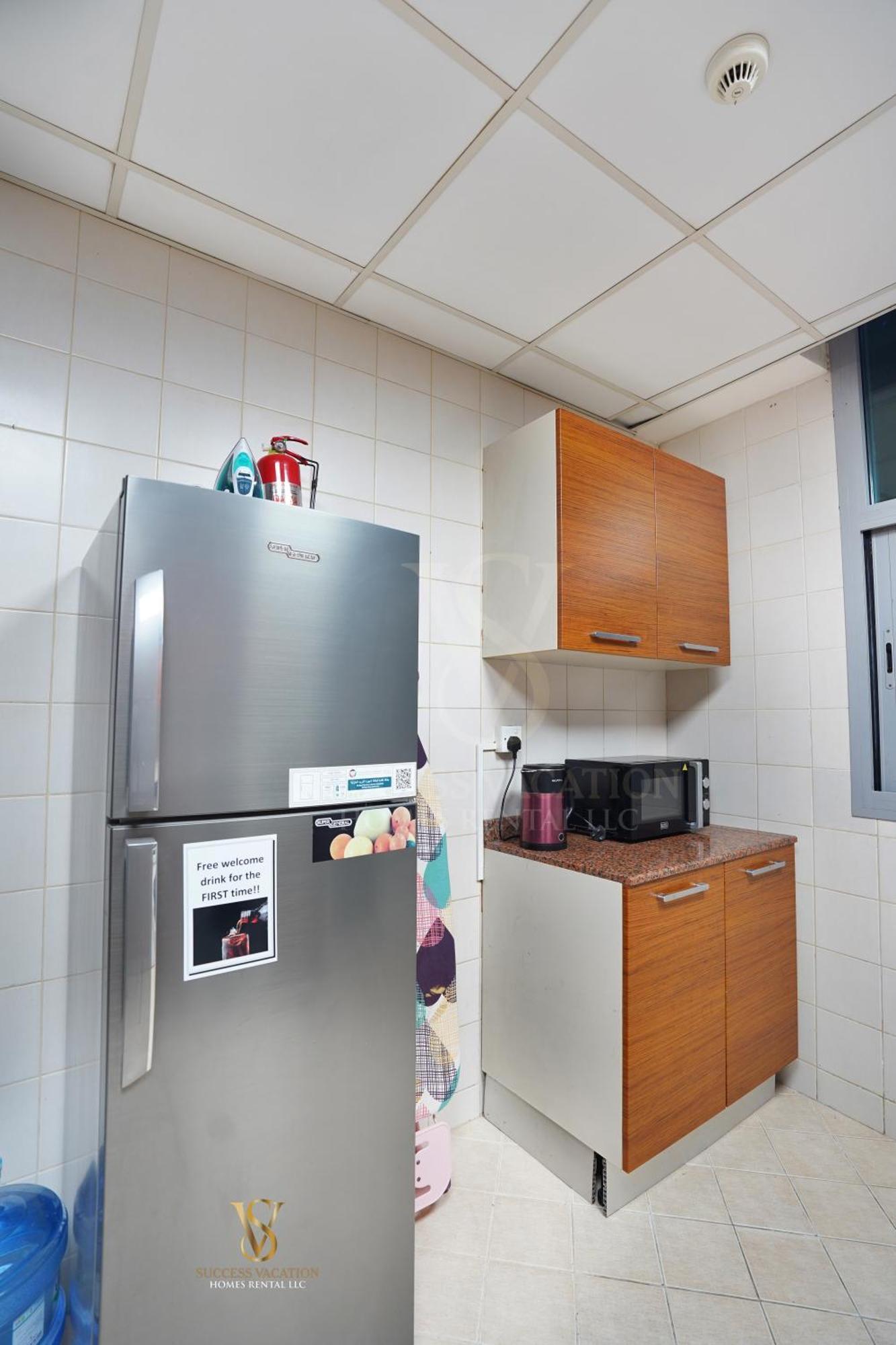 Success Luxury Apartment - 5 Min Away Marina Corniche - Free Housekeeping Provided Everyday-24-7 Staff Available For Services Дубай Екстериор снимка