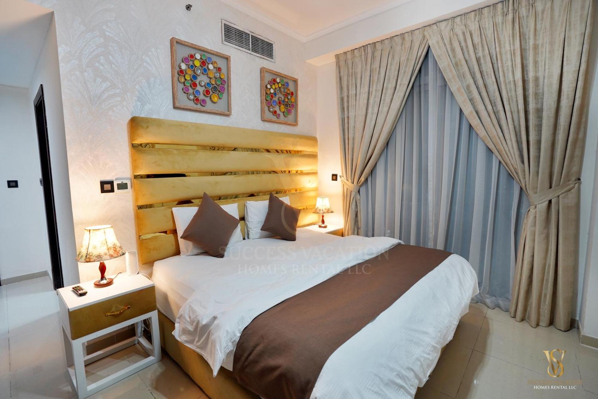 Success Luxury Apartment - 5 Min Away Marina Corniche - Free Housekeeping Provided Everyday-24-7 Staff Available For Services Дубай Екстериор снимка